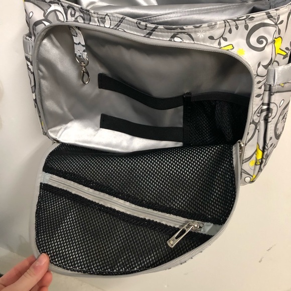 Ju-Ju-Be BRAND NEW Floral Gray and Yellow Diaper Bag - Picture 11 of 14